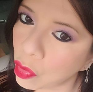 Meet your Posher, Thelma